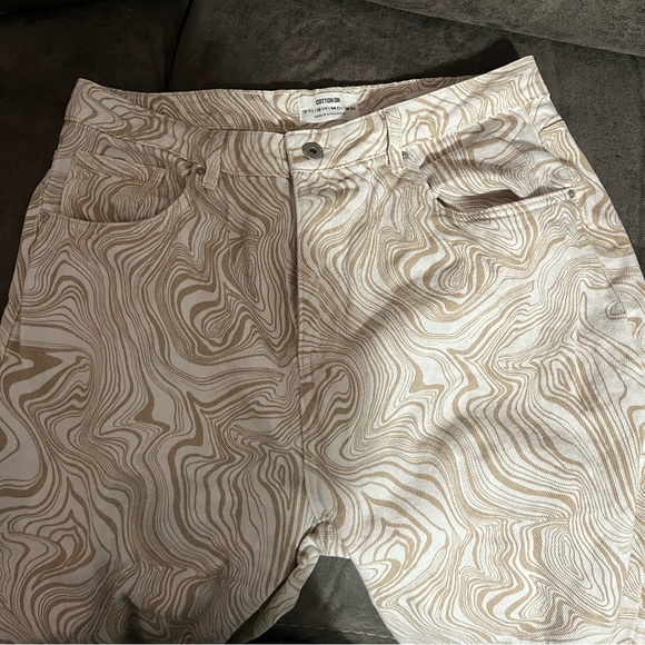 Swirl Mom Jeans - Picture 2 of 6